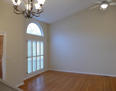 2052 Spice Lane - Photo Thumbnail 2