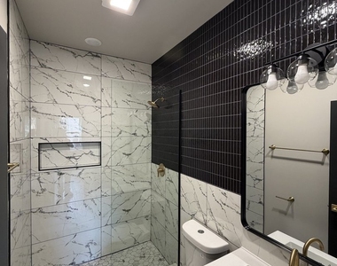 6603 S Langley Avenue - Photo Thumbnail 7
