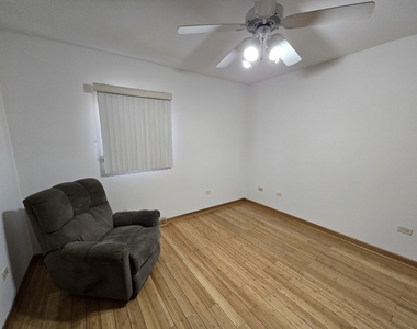 3902 W Claire Boulevard - Photo Thumbnail 8