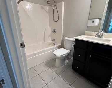 2670 Maple Leaf Terrace - Photo Thumbnail 7