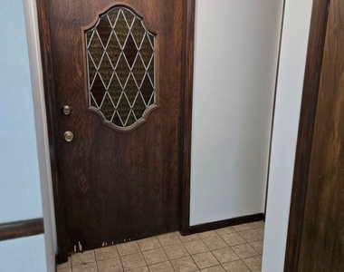 8758 W Berwyn Avenue - Photo Thumbnail 2