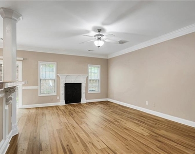 3194 Cedar Glade Lane - Photo Thumbnail 5