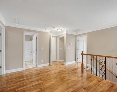 3194 Cedar Glade Lane - Photo Thumbnail 13
