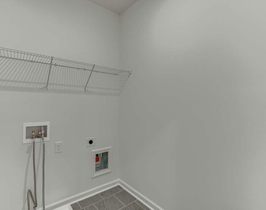 198 Blue Dragon Drive - Photo Thumbnail 28