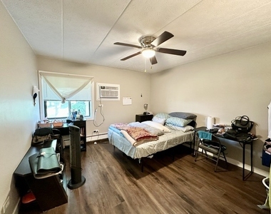 264 E Bailey Road - Photo Thumbnail 10