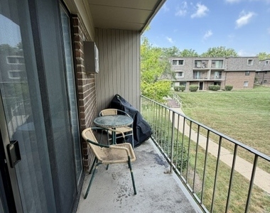 264 E Bailey Road - Photo Thumbnail 12