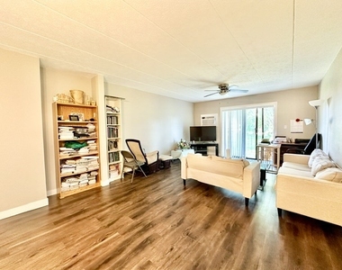 264 E Bailey Road - Photo Thumbnail 2