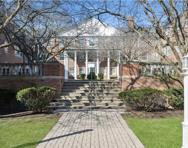 1400 Hinman Avenue - Photo Thumbnail 9
