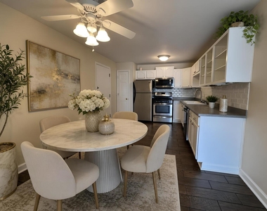 355 Bluff Avenue - Photo Thumbnail 4