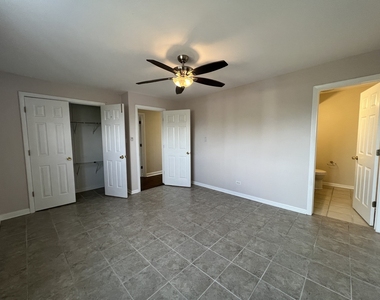 355 Bluff Avenue - Photo Thumbnail 22