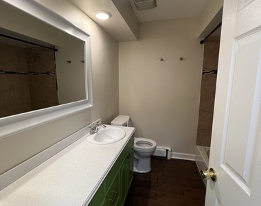 355 Bluff Avenue - Photo Thumbnail 13