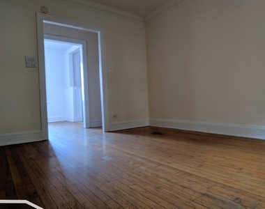 2336 N Spaulding Avenue - Photo Thumbnail 2
