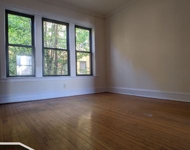 2336 N Spaulding Avenue - Photo Thumbnail 1