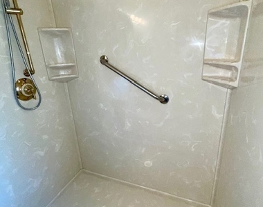 112 Braemar Drive - Photo Thumbnail 17
