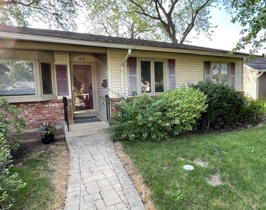 112 Braemar Drive - Photo Thumbnail 1