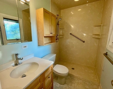 112 Braemar Drive - Photo Thumbnail 16
