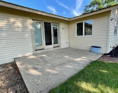 112 Braemar Drive - Photo Thumbnail 20