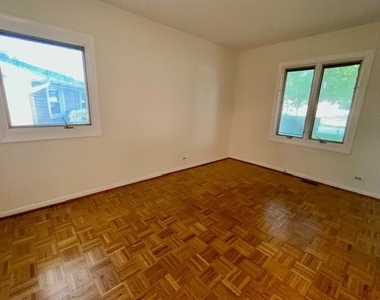 112 Braemar Drive - Photo Thumbnail 12