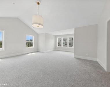 5913 Flagg Creek Lane - Photo Thumbnail 18