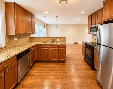 9311 Latrobe Avenue - Photo Thumbnail 5