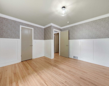 507 W Wesley Street - Photo Thumbnail 13
