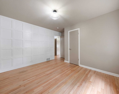 507 W Wesley Street - Photo Thumbnail 10
