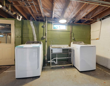 507 W Wesley Street - Photo Thumbnail 14