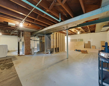 507 W Wesley Street - Photo Thumbnail 15