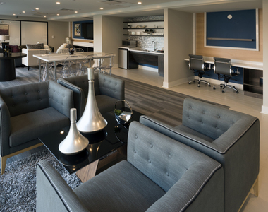 847 Chicago Avenue - Photo Thumbnail 5