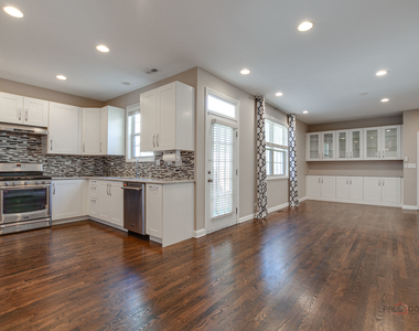 2460 Violet Street - Photo Thumbnail 6