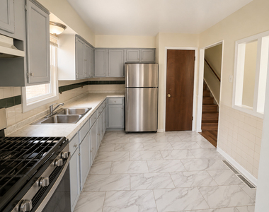 18149 Ravisloe Terrace - Photo Thumbnail 1