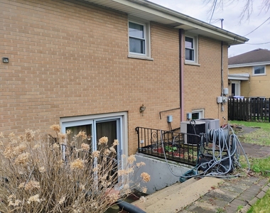 904 S Edward Street - Photo Thumbnail 26
