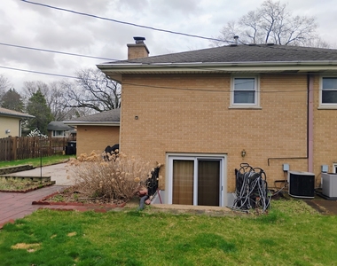 904 S Edward Street - Photo Thumbnail 27
