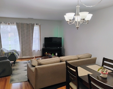 904 S Edward Street - Photo Thumbnail 6