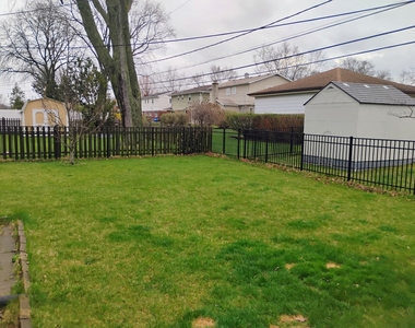 904 S Edward Street - Photo Thumbnail 25