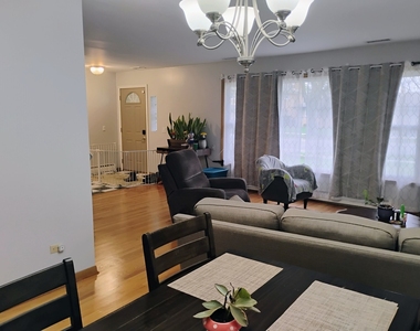 904 S Edward Street - Photo Thumbnail 7
