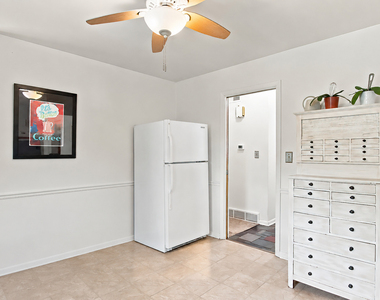 303 Ridge Street - Photo Thumbnail 9