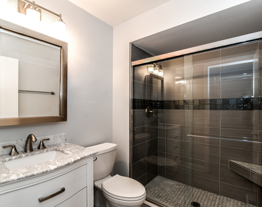 804 E Hillside Avenue - Photo Thumbnail 16