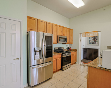 1739 Tudor Lane - Photo Thumbnail 6