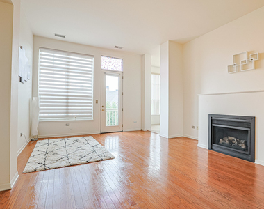 1739 Tudor Lane - Photo Thumbnail 2