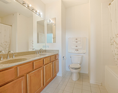 1739 Tudor Lane - Photo Thumbnail 11