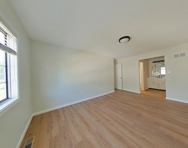 3519 Princeton Avenue - Photo Thumbnail 10