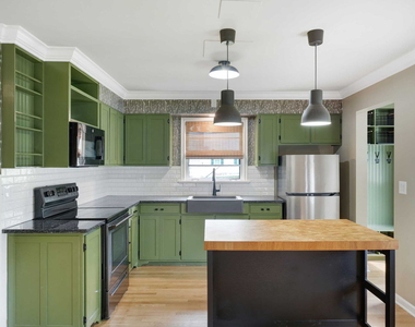 507 W Wesley Street - Photo Thumbnail 4