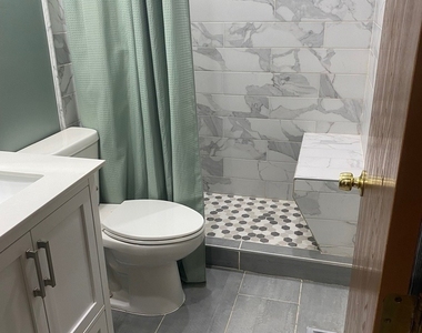 7342 Hartford Road - Photo Thumbnail 8