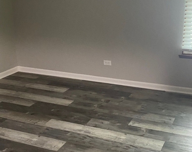 7342 Hartford Road - Photo Thumbnail 7