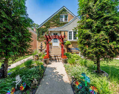 3536 S 61st Court - Photo Thumbnail 1