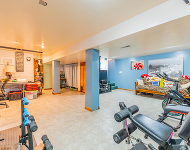 3536 S 61st Court - Photo Thumbnail 22