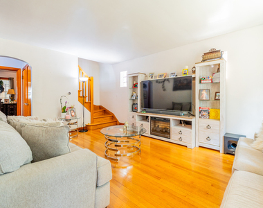 3536 S 61st Court - Photo Thumbnail 5