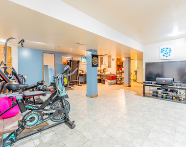 3536 S 61st Court - Photo Thumbnail 19