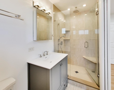 4641 Locust Avenue - Photo Thumbnail 15